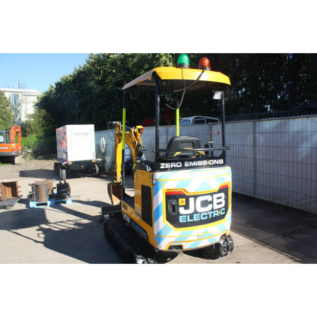 2020 JCB 19C-1E-49080700