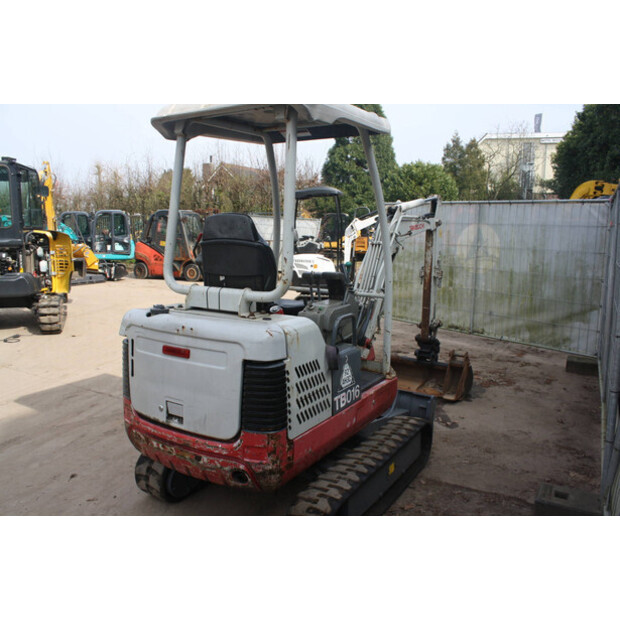 2013 TAKEUCHI TB016-49080707