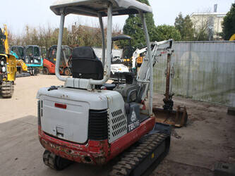 2013-takeuchi-tb016-1487462-49080707
