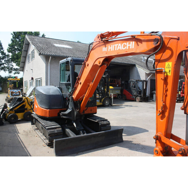 2013 Hitachi ZX60U-49080845