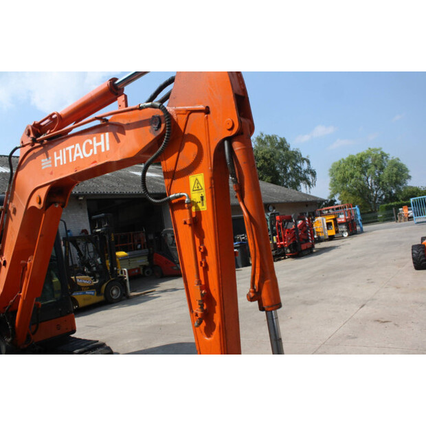 2013 Hitachi ZX60U-49080847