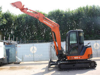 2013-hitachi-zx60u-49080862