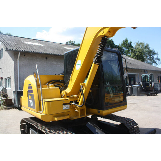 2016 Komatsu PC70-8-49080974