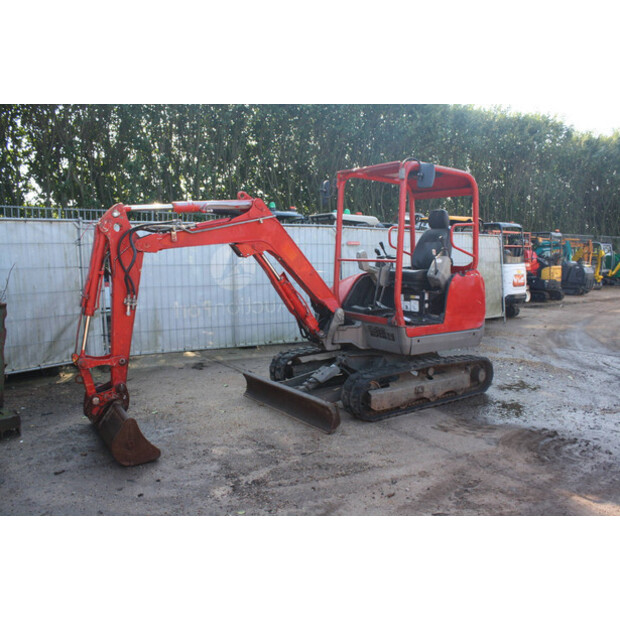 2016 يانمار SV26-49081145