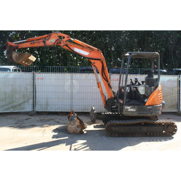 2017 Doosan DX35Z-49081184
