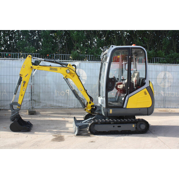 2012 Neuson ET18-49081187