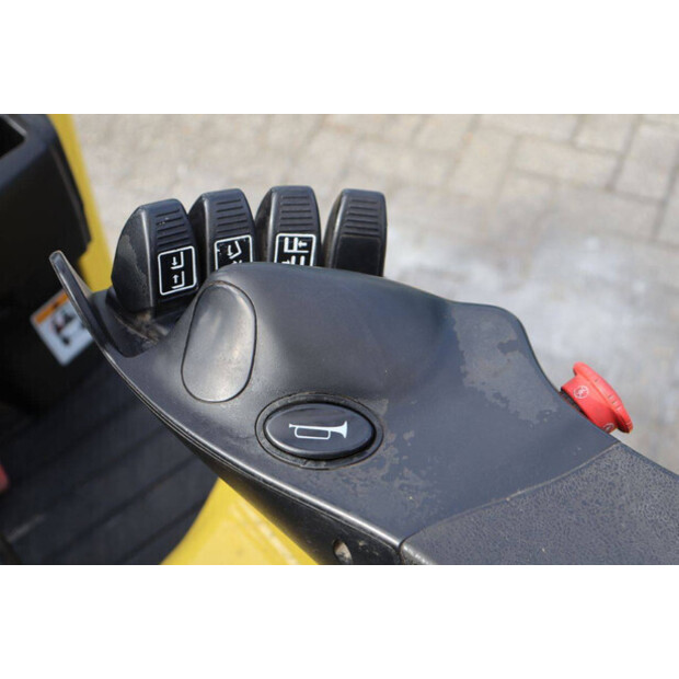 2012 Hyster J2.0XNT-49081301