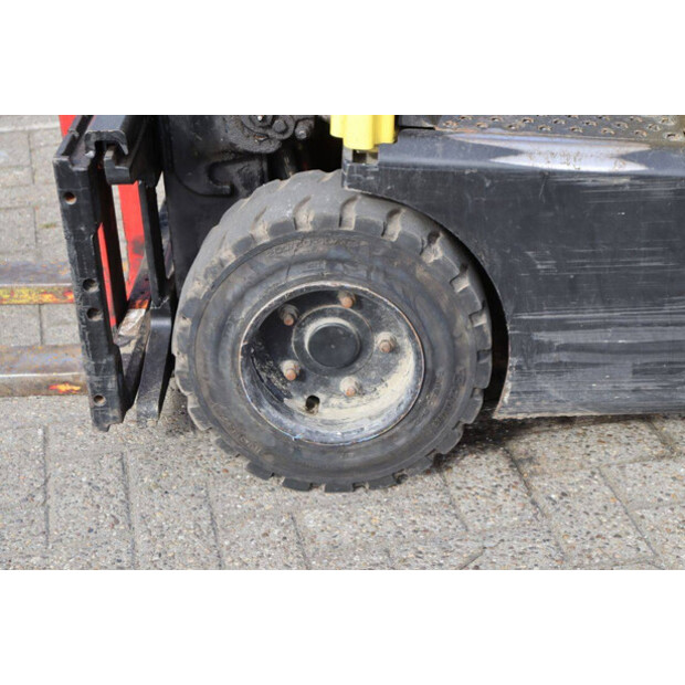 2010 Hyster J2.0XN-49081319