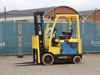 Image de ENGINS DE LEVAGE 2020 Hyster E3.0XN MWB À vendre à Belgique