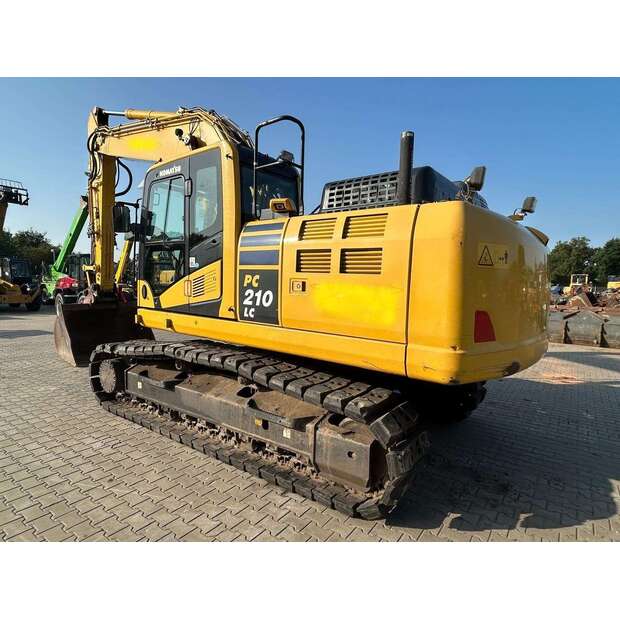 Komatsu PC210LC-11-49081992
