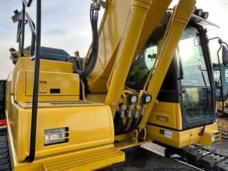 komatsu-pc210lc-11-1487523-49081999