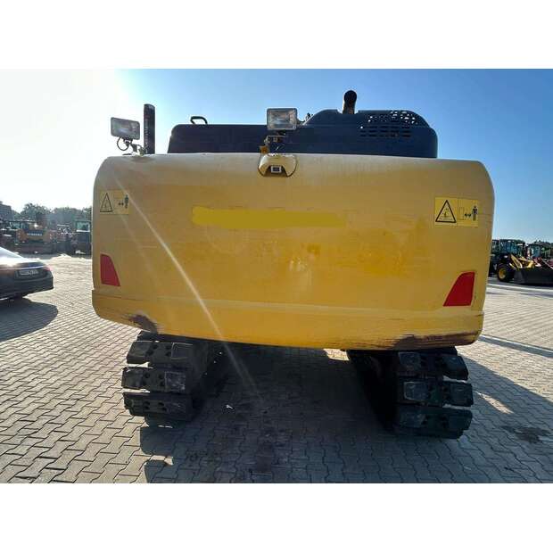 Komatsu PC210LC-11-49082004