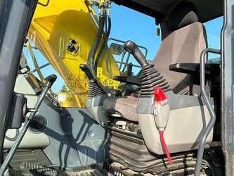 komatsu-pc210lc-11-1487523-49082010