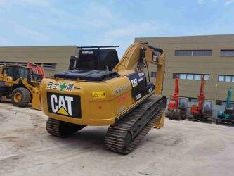 2025-caterpillar-320dl-1487526-49082040