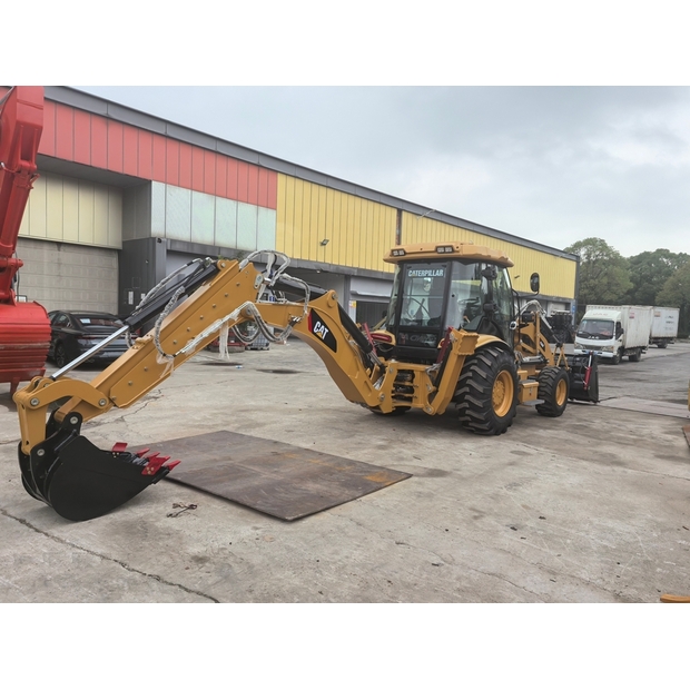 2023 Caterpillar 420F-49082096