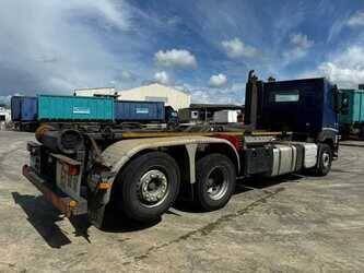 volvo-fm-1487536-49082170
