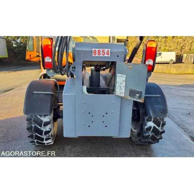 JLG 3513-49082203