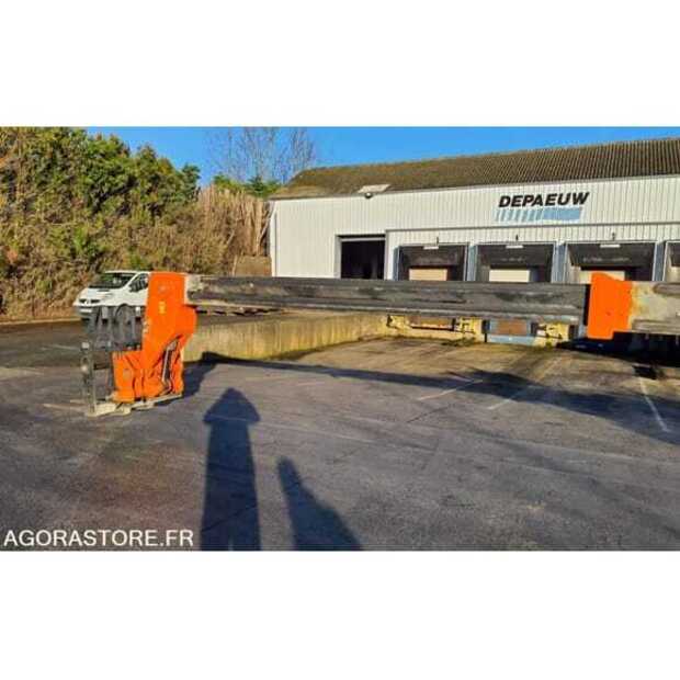 JLG 3513-49082204