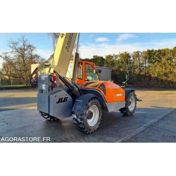 JLG 3513-49082227