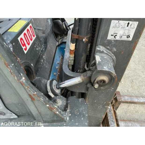 NISSAN UD02A25PQ - 3F550-49082441