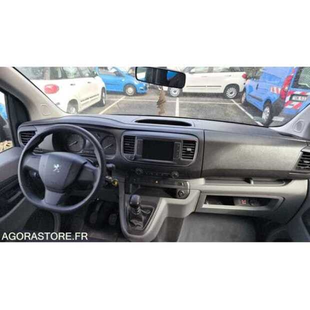 2021 Peugeot Expert-49082470