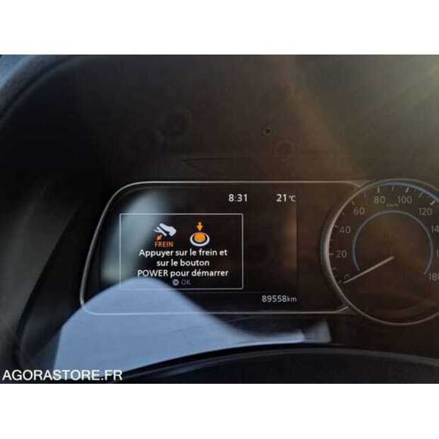 2019 NISSAN LEAF-49082542