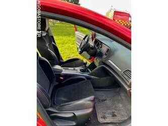 2017-renault-megane-1487563-49082546
