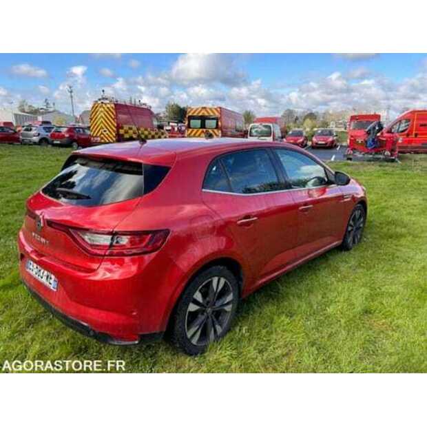 2017 رينو Megane-49082555