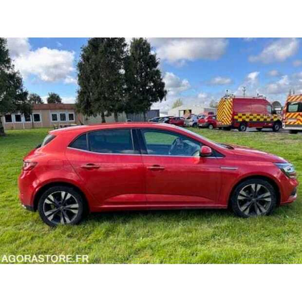 2017 رينو Megane-49082556