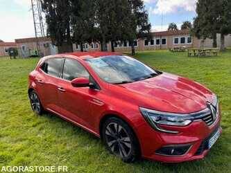 2017-renault-megane-1487563-49082557