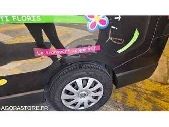 2019-renault-traffic-1487569-49082629