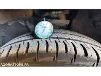 2019-renault-traffic-1487569-49082644