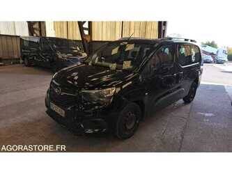 Image for BUSES 2019 Opel COMBO