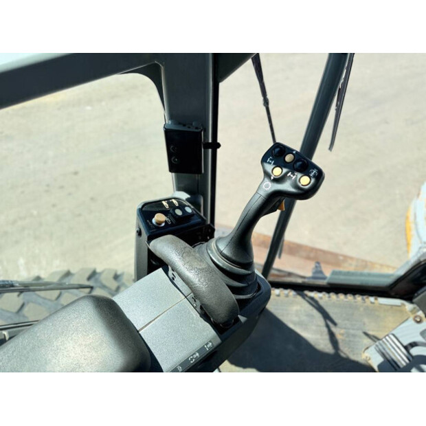 2008 Caterpillar 120M-49086788