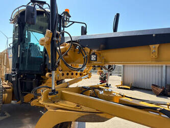 2011-caterpillar-140m2-1487661-49086888