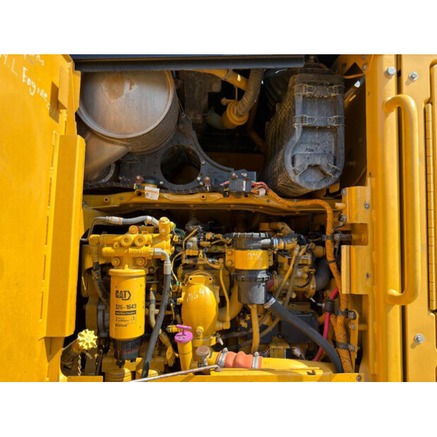 2011 Caterpillar 140M2-49086899