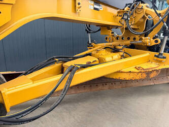 2015-caterpillar-140m3-1487663-49086984