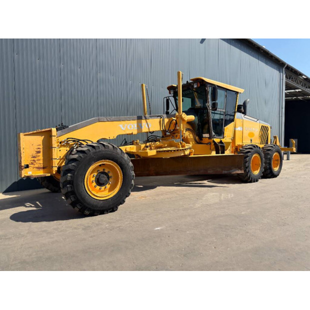 2011 Volvo G946-49087124