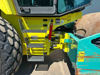 2015-ammann-asc150d-49087305