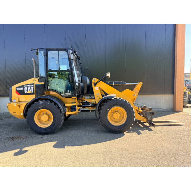 2017 Caterpillar 908M-49088258
