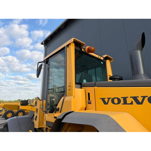 2011 Volvo L60F-49088623