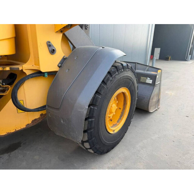 2011 Volvo L60F-49088641