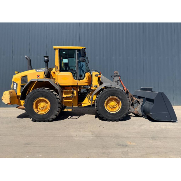 2014 فولفو L90G-49088679