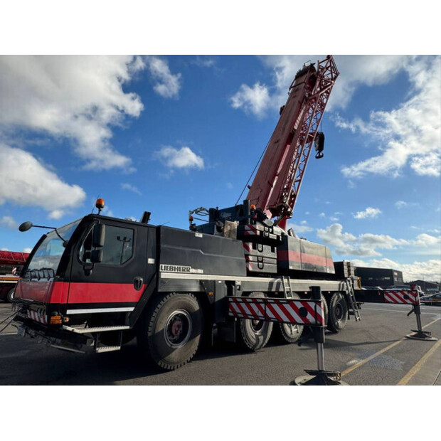 2015 Liebherr LTM 1100-5.2-49089704