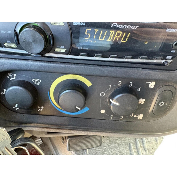 2009 DAF LF-49089841
