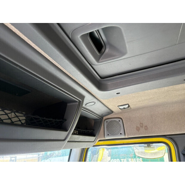 2009 DAF LF-49089857