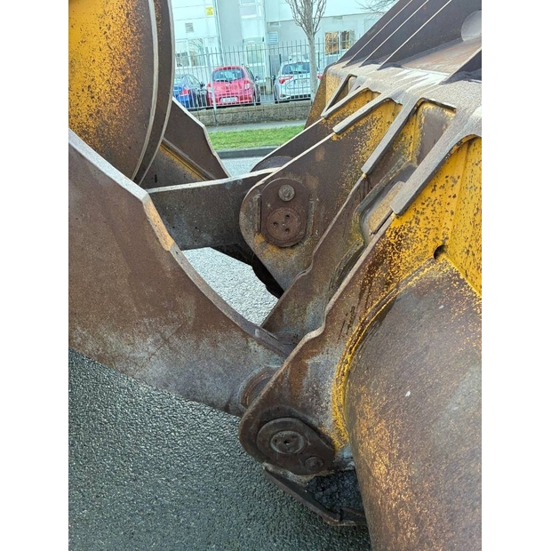 2006 Komatsu 6-49091920