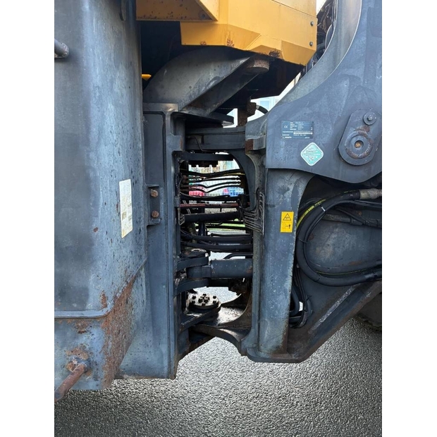 2006 Komatsu 6-49091923