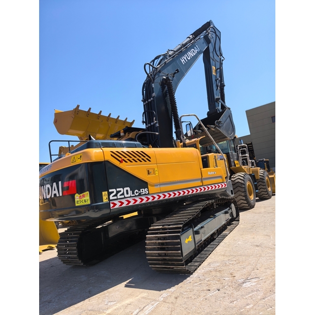 2023 Hyundai R220-9-49092205