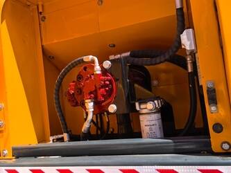 2023-hyundai-r220-9-1487822-49092206